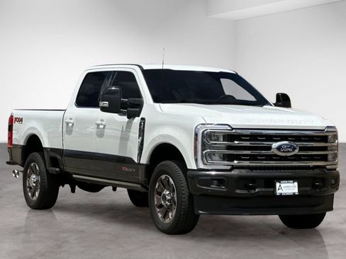 Used 2025 Ford F250 King Ranch AWD/4WD image 8