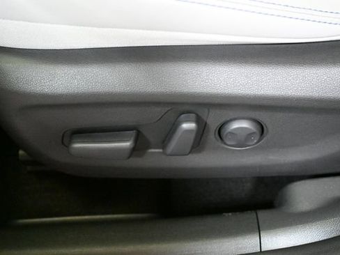 Used 2023 Hyundai Kona Limited w/ Cargo Package FWD image 49