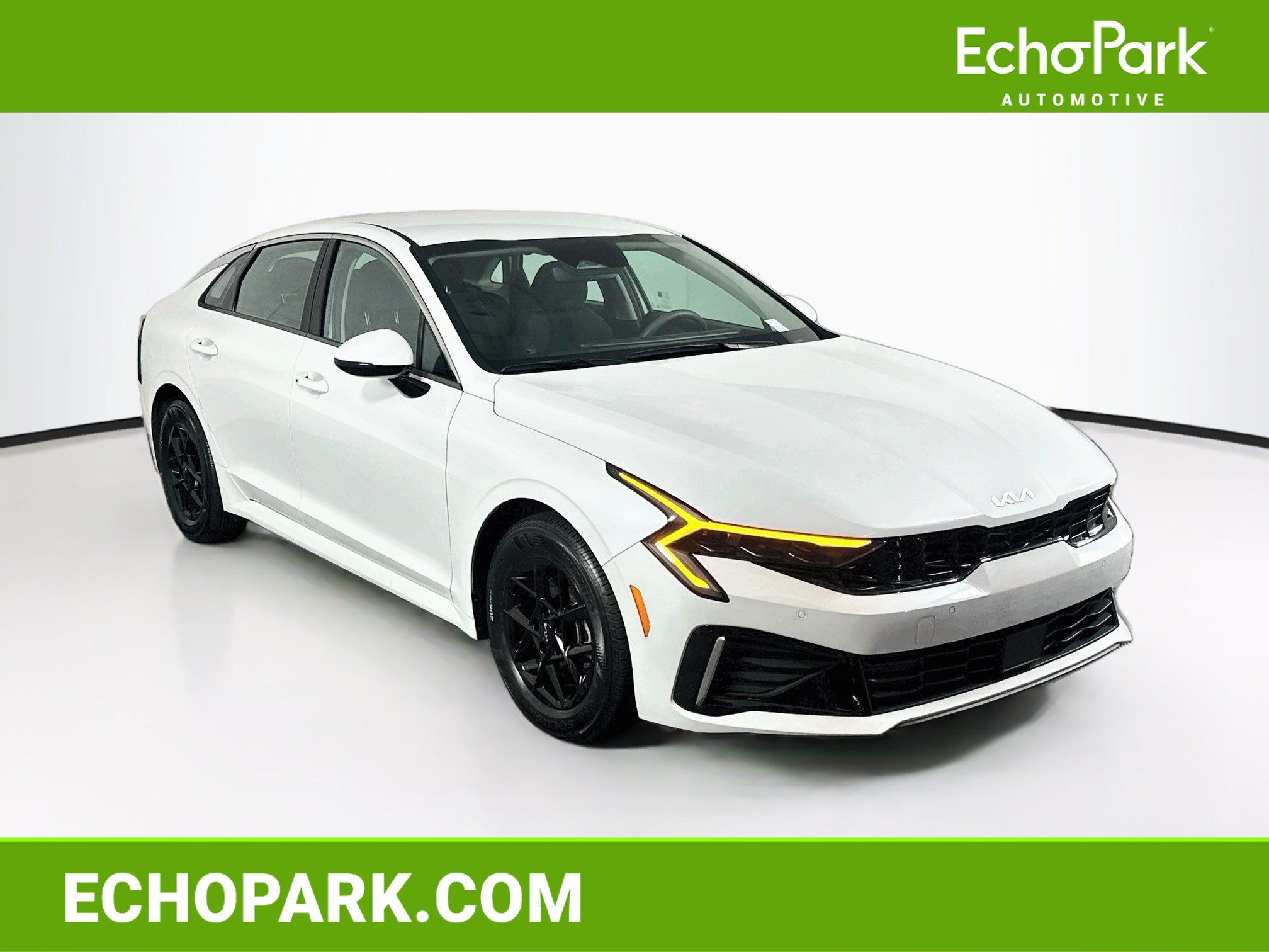 Used 2025 Kia K5 LXS FWD image 1