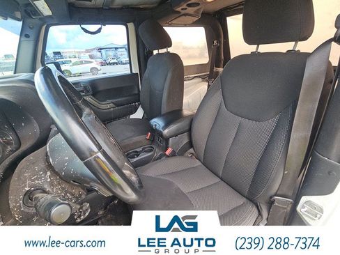 Used 2016 Jeep Wrangler Sport AWD/4WD image 5
