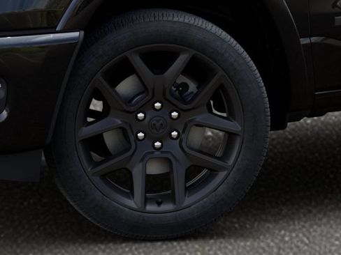 New 2027 RAM 1500 Laramie AWD/4WD image 8