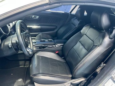 Used 2020 Ford Mustang GT Premium RWD image 11