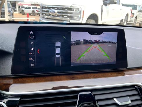 Used 2018 BMW 530i image 27