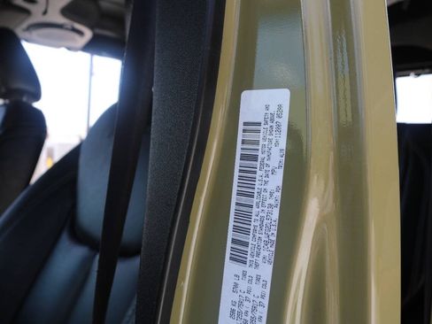 Used 2013 Jeep Wrangler Unlimited Rubicon AWD/4WD image 34