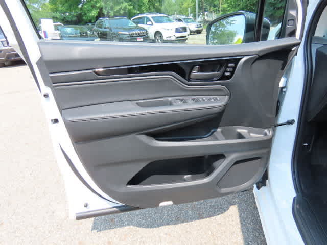 New 2027 Honda Odyssey Touring image 17