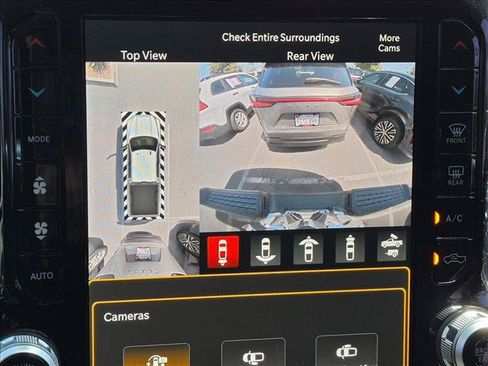 Used 2022 RAM 2500 Laramie AWD/4WD image 11