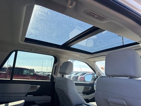 Used 2025 Ford Expedition Max Platinum w/ Driver's Package image 21