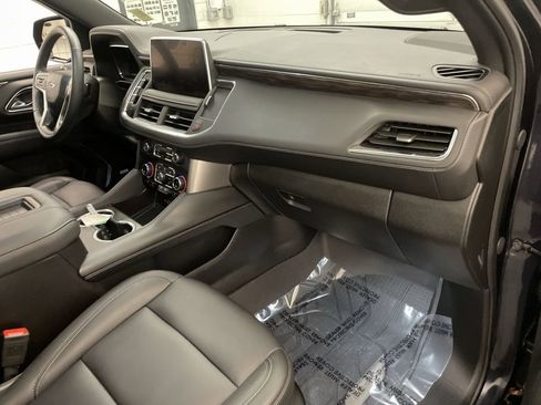 Used 2023 Chevrolet Tahoe Z71 w/ Luxury Package image 23