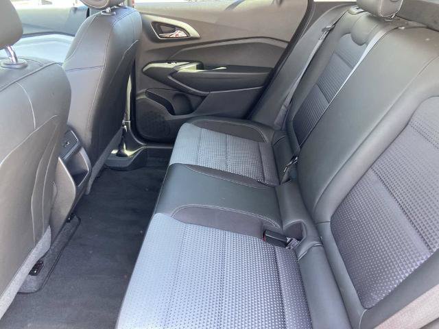Used 2025 Chevrolet Trax LT w/ LT Convenience Package FWD image 20