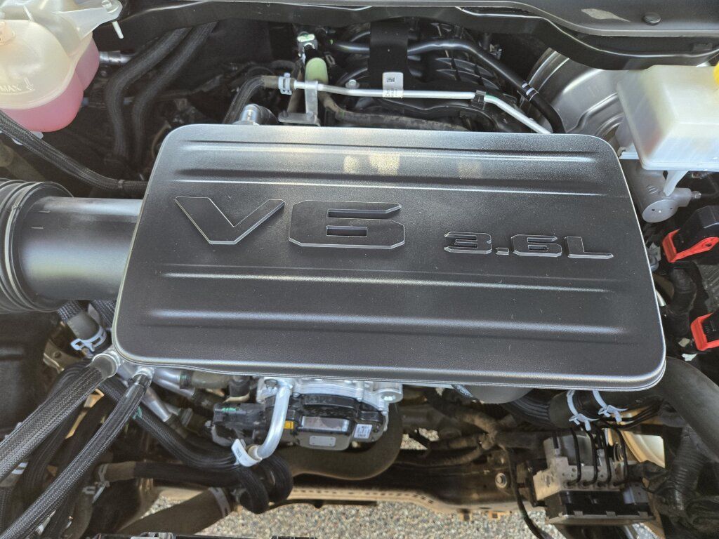 Used 2024 RAM 1500 Big Horn AWD/4WD image 15