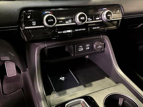 Used 2023 Honda Pilot EX-L image 16