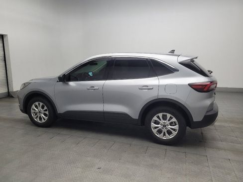 Used 2023 Ford Escape Active AWD/4WD image 3