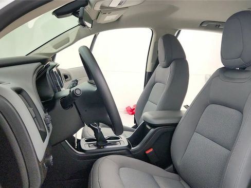 Used 2022 Chevrolet Colorado W/T w/ WT Convenience Package image 27