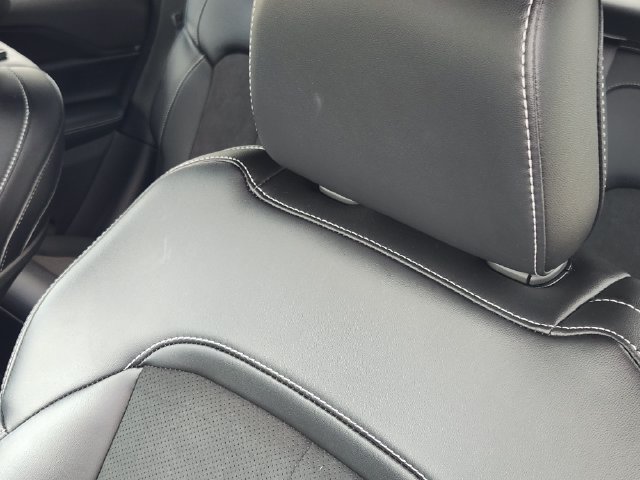 Used 2025 Jeep Grand Cherokee Altitude RWD image 15