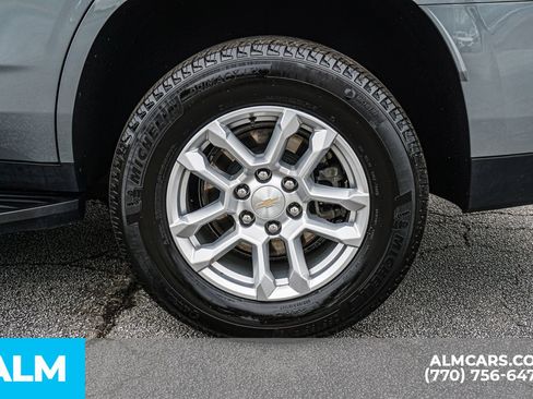 Used 2025 Chevrolet Tahoe LT AWD/4WD image 15
