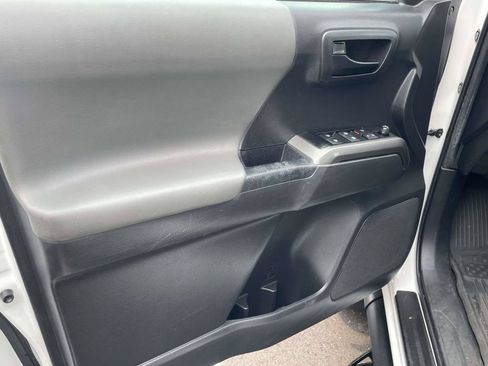 Used 2023 Toyota Tacoma SR5 RWD image 14