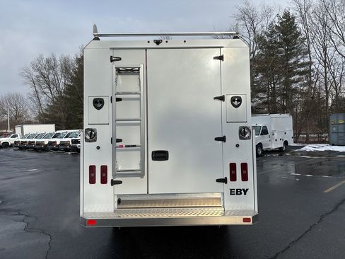 New 2025 Chevrolet Express 3500 w/ Power Convenience Package image 6