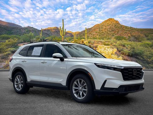 Used 2023 Honda CR-V EX image 2