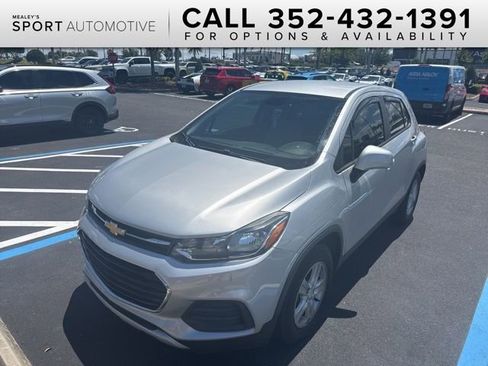 Used 2019 Chevrolet Trax LS w/ Tint and Cruise Package FWD image 1
