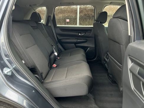 Used 2025 Honda CR-V EX image 11