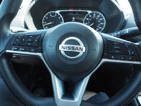 Used 2023 Nissan Sentra SV FWD image 29