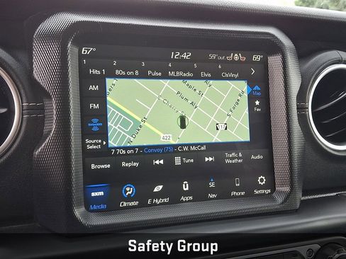 Used 2021 Jeep Wrangler Unlimited Sahara w/ Cold Weather Group image 17