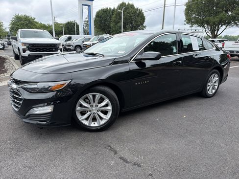 Used 2024 Chevrolet Malibu LT FWD image 3