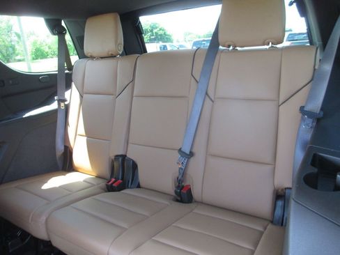 Used 2025 Cadillac Escalade Premium Luxury w/ Touring Package AWD/4WD image 24