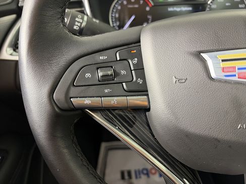 Certified 2025 Cadillac XT6 Premium Luxury image 16