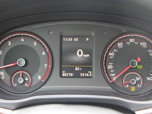 Used 2022 Volkswagen Passat 2.0T FWD image 31