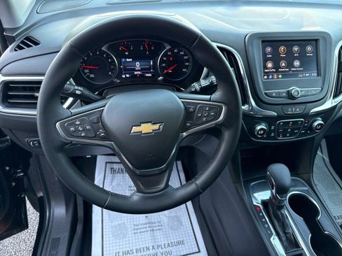 Used 2024 Chevrolet Equinox LT w/ LPO, Floor Liner Package FWD image 17