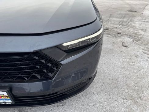 Certified 2025 Honda Accord LX image 39