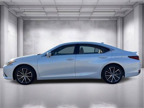 Certified 2025 Lexus ES 300h 300h image 6