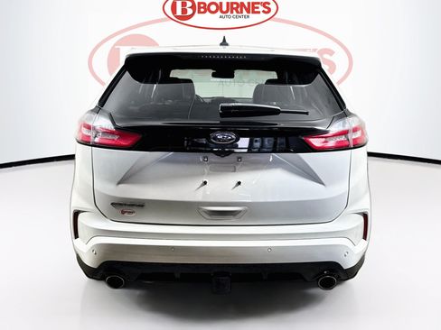 Used 2020 Ford Edge ST-Line w/ Cold Weather Package AWD/4WD image 10