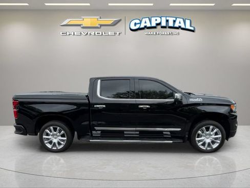 Used 2024 Chevrolet Silverado 1500 High Country w/ High Country Premium Package AWD/4WD image 6