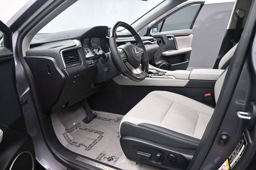 Used 2018 Lexus RX 350 FWD w/ Premium Package image 13