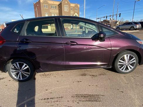 Used 2017 Honda Fit EX-L image 4