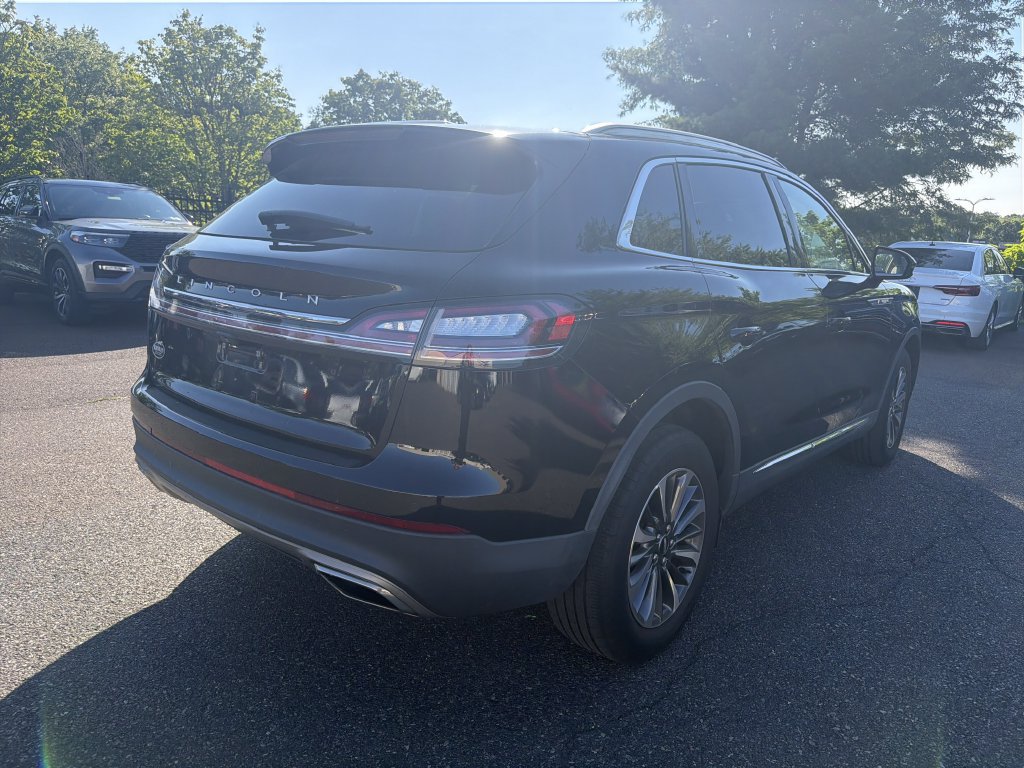 Certified 2023 Lincoln Nautilus Reserve AWD/4WD image 11