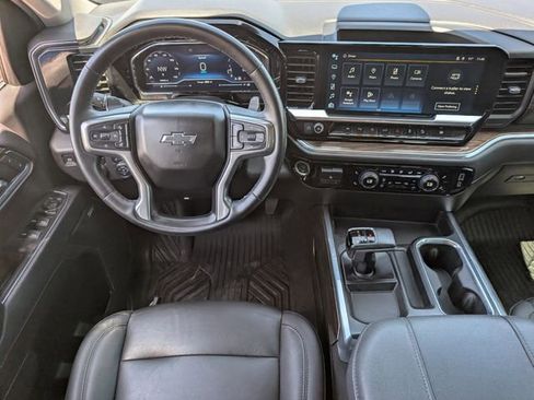 Used 2023 Chevrolet Silverado 1500 RST AWD/4WD image 10