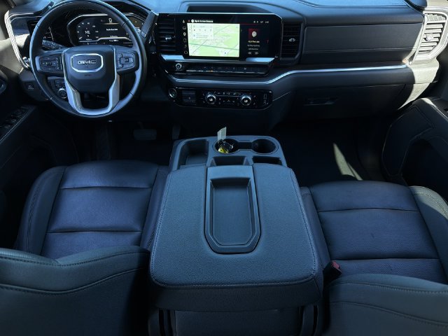 Used 2025 GMC Sierra 1500 SLT AWD/4WD image 18