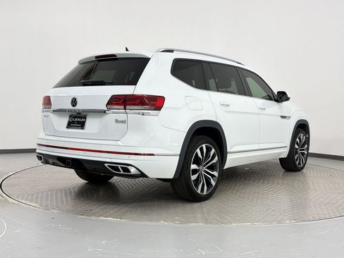 Used 2021 Volkswagen Atlas SEL R-Line image 9