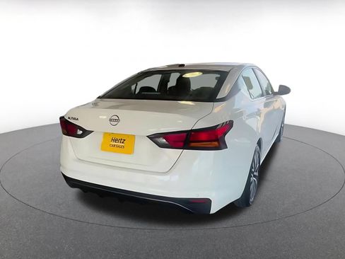 Used 2026 Nissan Altima 2.5 SV FWD image 13