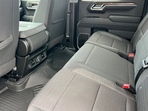 New 2026 Chevrolet Silverado 1500 LT w/ Z71 Off-Road Package AWD/4WD image 9