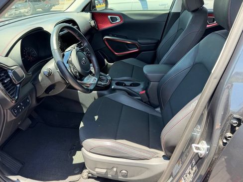 Used 2020 Kia Soul GT-Line Turbo FWD image 7