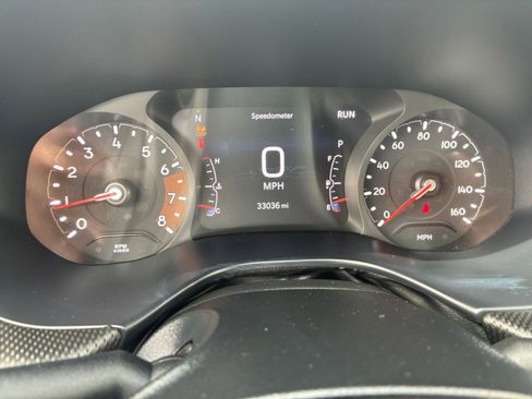 Used 2025 Jeep Compass Trailhawk image 39