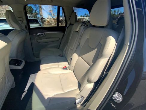 Certified 2023 Volvo XC90 B6 Plus w/ Protection Package image 19