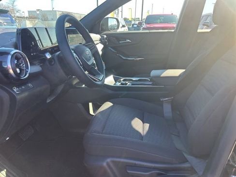 New 2026 Chevrolet Equinox LT w/ Safety and Technology Package image 15