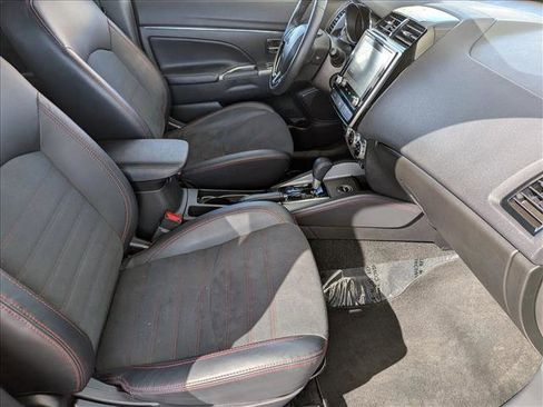 Used 2024 Mitsubishi Outlander Sport AWD image 20