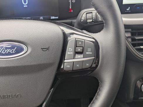 Certified 2025 Ford Escape Active w/ Tech Pack #1 AWD/4WD image 16