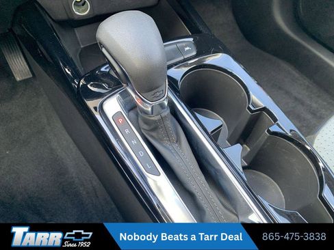 Used 2025 Chevrolet Trax LT w/ LT Convenience Package FWD image 20